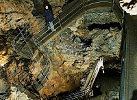 Grotta del Vento - il Pozzo dll'Iinfinito